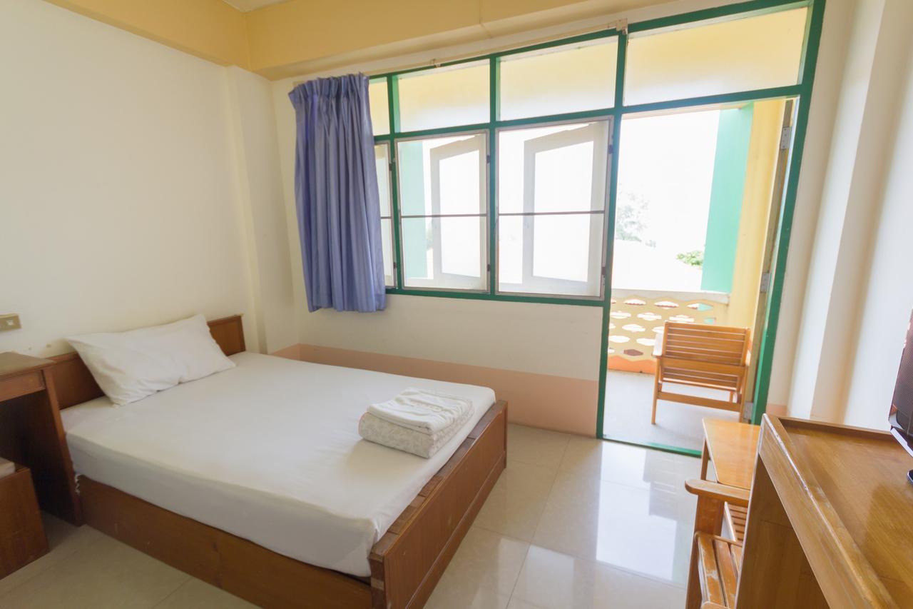 Mont Talay Hotel Prachuap Khiri Khan Bagian luar foto