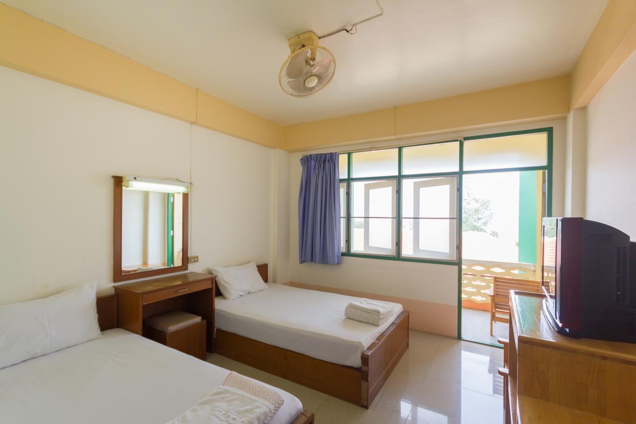 Mont Talay Hotel Prachuap Khiri Khan Bagian luar foto